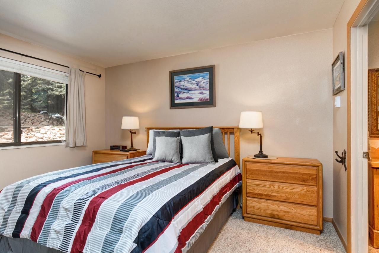 Red Pine Villa Park City Exterior photo